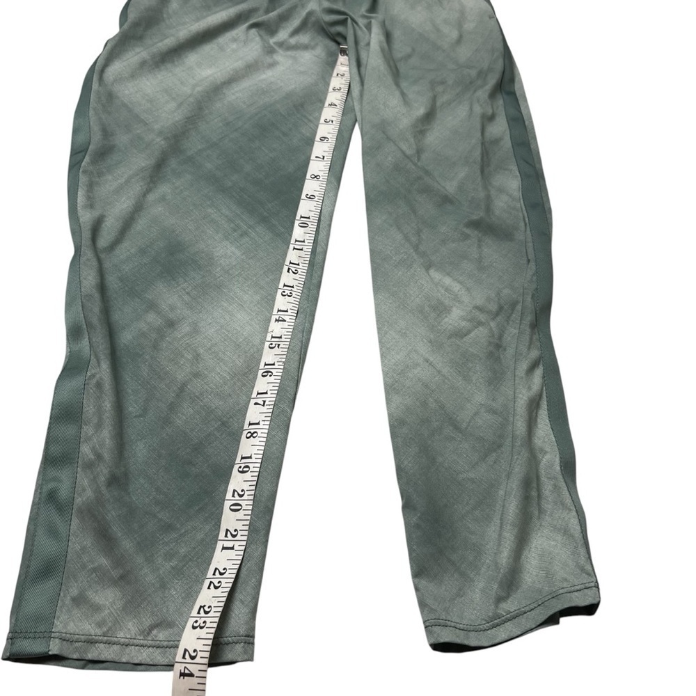 Athleta Women Nolita Tapered Leg Green Printed Jogger Crop Pants SZ 4 Tux Stripe - Picture 9 of 10